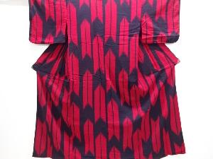 大正ロマン　矢羽根模様着物